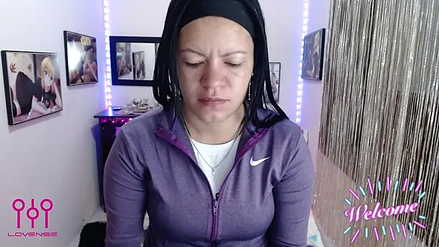 Cristal w online show from 10/02/25, 12:41