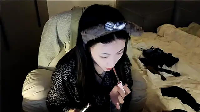 Jennie-007 online show from 12/16/25, 01:48