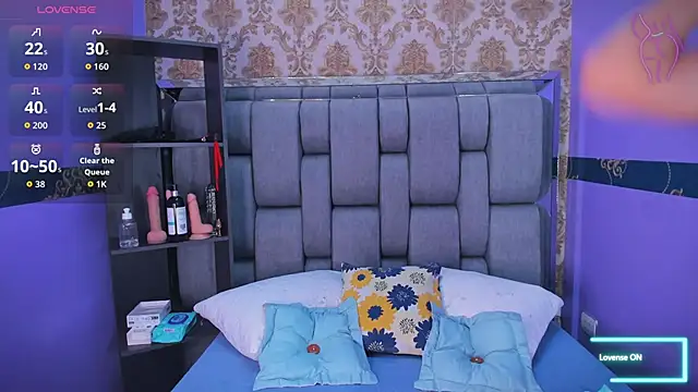 Lila Pinky online show from 10/02/25, 12:41