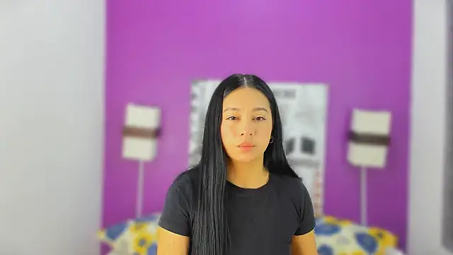 Lila Pinky online show from 11/11/25, 12:44