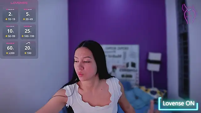 Lila Pinky online show from 09/10/25, 03:22