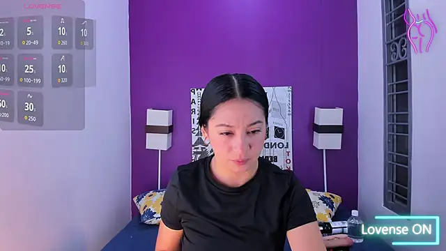 Lila Pinky online show from 11/30/25, 01:12