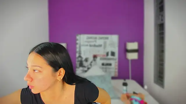 Lila Pinky online show from 09/26/25, 12:56