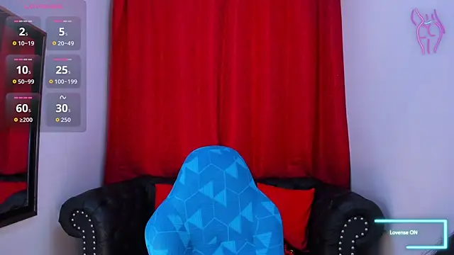 Lila Pinky online show from 11/24/25, 12:38