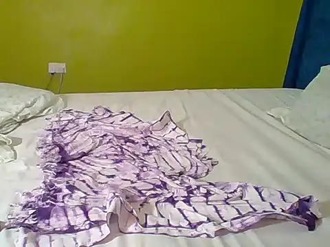 QueenMelisa online show from 11/11/25, 08:14