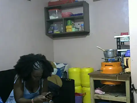 slender-qwene online show from 10/09/25, 06:08