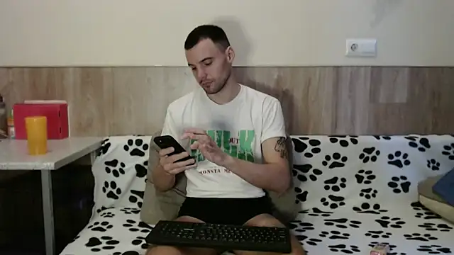 28nick28 online show from 01/21/25, 11:56