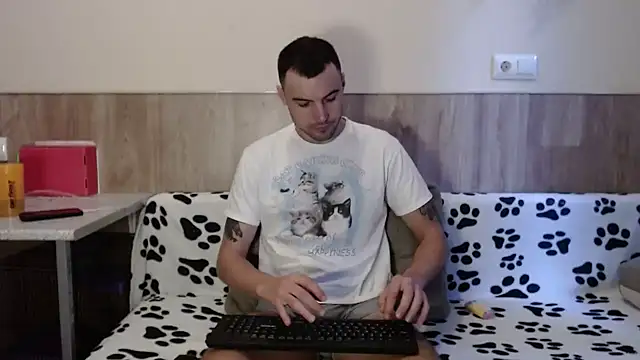 28nick28 online show from 01/20/25, 10:51