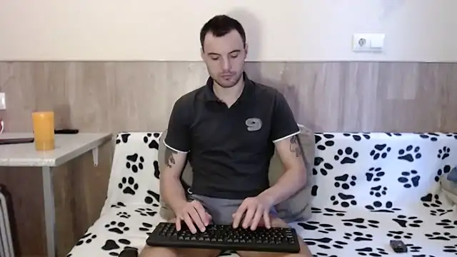 28nick28 online show from 02/06/25, 07:45