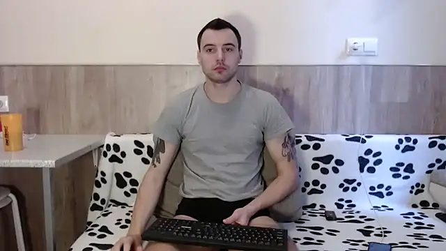 28nick28 online show from 02/13/25, 09:30