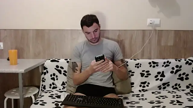 28nick28 online show from 12/19/24, 12:12