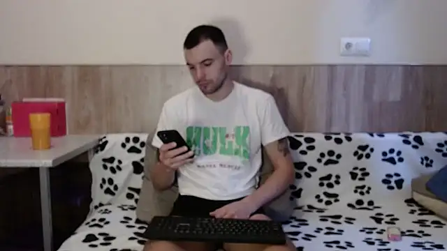 28nick28 online show from 01/21/25, 08:52