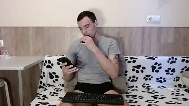 28nick28 online show from 02/13/25, 01:37