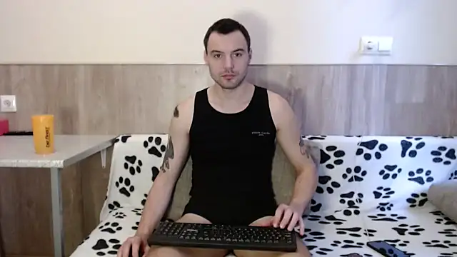 28nick28 online show from 02/14/25, 10:49