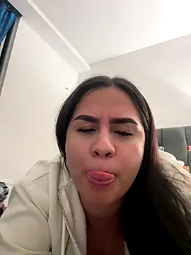 KattyPortman online show from 10/24/25, 04:11