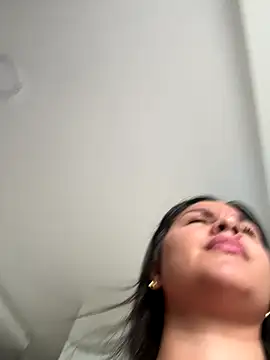Snapshot of KattyPortman chatting on 10/18/25, 10:12 KattyPortman online show from 10/18/25, 10:12
