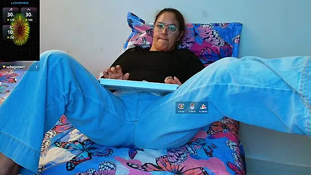 Snapshot of mrsmaira chatting on 02/20/25, 06:57 mrsmaira online show from 02/20/25, 06:57