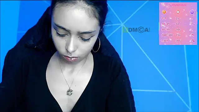 lilylouisee online show from 04/21/26, 08:59