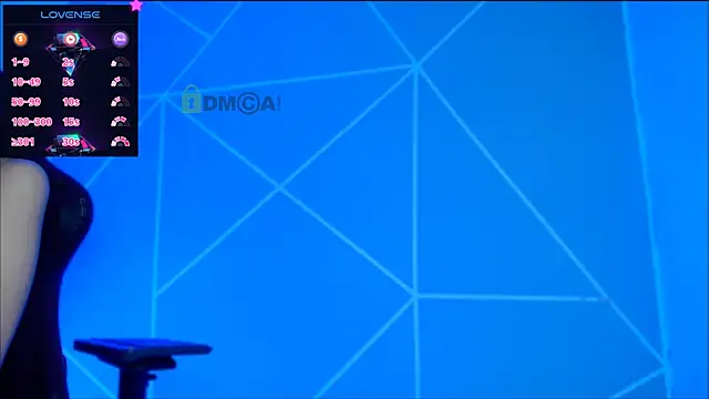 lilylouisee online show from 10/28/25, 03:00