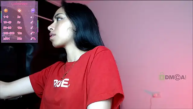 lilylouisee online show from 02/11/25, 12:17