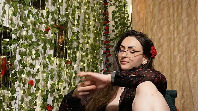 NaughtYHomemadE online show from 07/16/26, 12:13