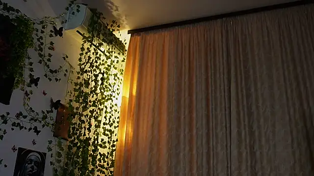 NaughtYHomemadE online show from 03/03/25, 05:41