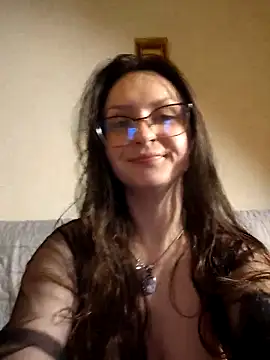NaughtYHomemadE online show from 05/27/26, 05:31