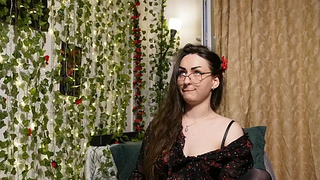 NaughtYHomemadE online show from 06/12/26, 01:09