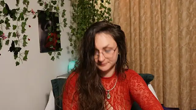 NaughtYHomemadE online show from 09/16/25, 12:28