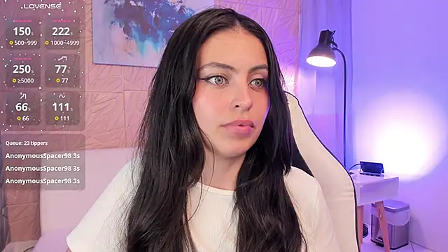Snapshot of magic_fernanda chatting on 01/31/25, 01:54 magic fernanda online show from 01/31/25, 01:54