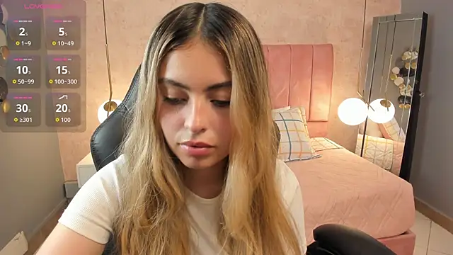 Snapshot of magic_fernanda chatting on 10/04/25, 10:11 magic fernanda online show from 10/04/25, 10:11