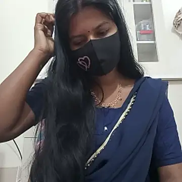 Snapshot of Anusri- chatting on 11/21/25, 01:32 Anusri- online show from 11/21/25, 01:32