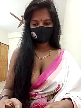 Snapshot of Anusri- chatting on 12/21/25, 01:02 Anusri- online show from 12/21/25, 01:02