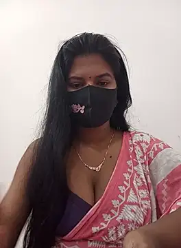 Snapshot of Anusri- chatting on 10/10/25, 01:23 Anusri- online show from 10/10/25, 01:23