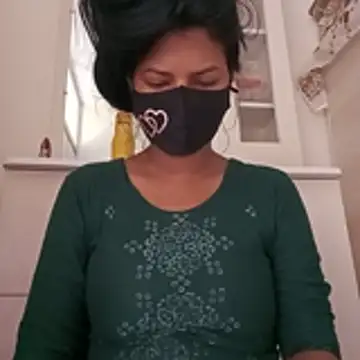 Snapshot of Anusri- chatting on 11/05/25, 02:25 Anusri- online show from 11/05/25, 02:25