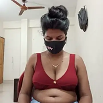 Snapshot of Anusri- chatting on 11/06/25, 08:35 Anusri- online show from 11/06/25, 08:35