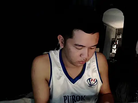 xgregor07 online show from 11/22/25, 09:35