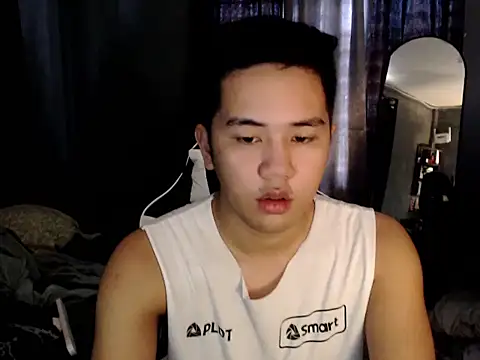 xgregor07 online show from 11/25/25, 03:07