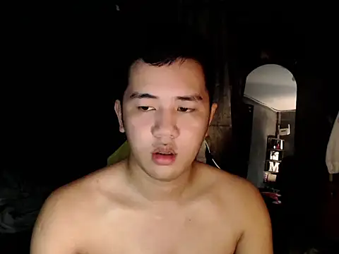 xgregor07 online show from 11/23/25, 09:41