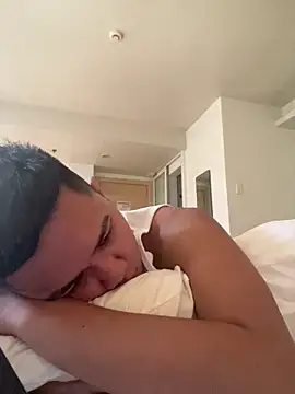 xgregor07 online show from 12/16/25, 01:32