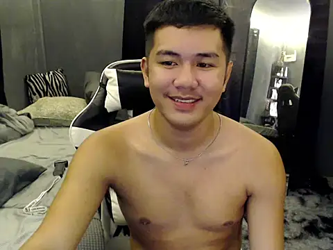 xgregor07 online show from 11/01/25, 04:01