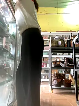 Rosa 998 online show from 12/16/25, 01:10