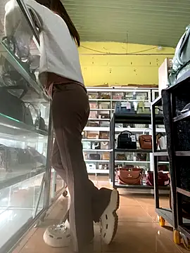 Rosa 998 online show from 11/22/25, 01:15