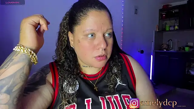 mariana maze online show from 11/15/25, 05:44