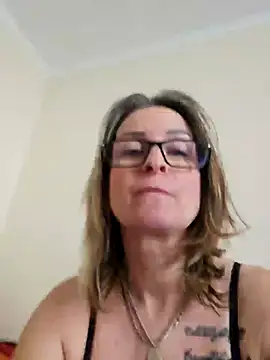 Steffi45 online show from 03/04/25, 10:24