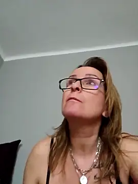 Steffi45 online show from 03/26/26, 06:22