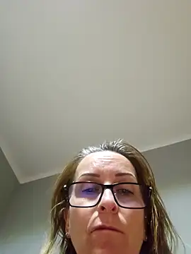 Steffi45 online show from 12/03/25, 08:30