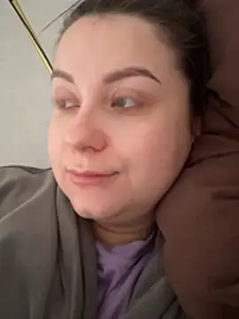 Snapshot of ellie_ssexy chatting on 02/11/26, 05:29 ellie ssexy online show from 02/11/26, 05:29