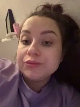 Snapshot of ellie_ssexy chatting on 01/18/26, 08:12 ellie ssexy online show from 01/18/26, 08:12