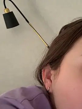 Snapshot of ellie_ssexy chatting on 02/12/26, 05:29 ellie ssexy online show from 02/12/26, 05:29